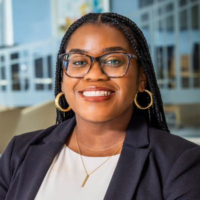 Mikayla Howard, Incompliance Photo